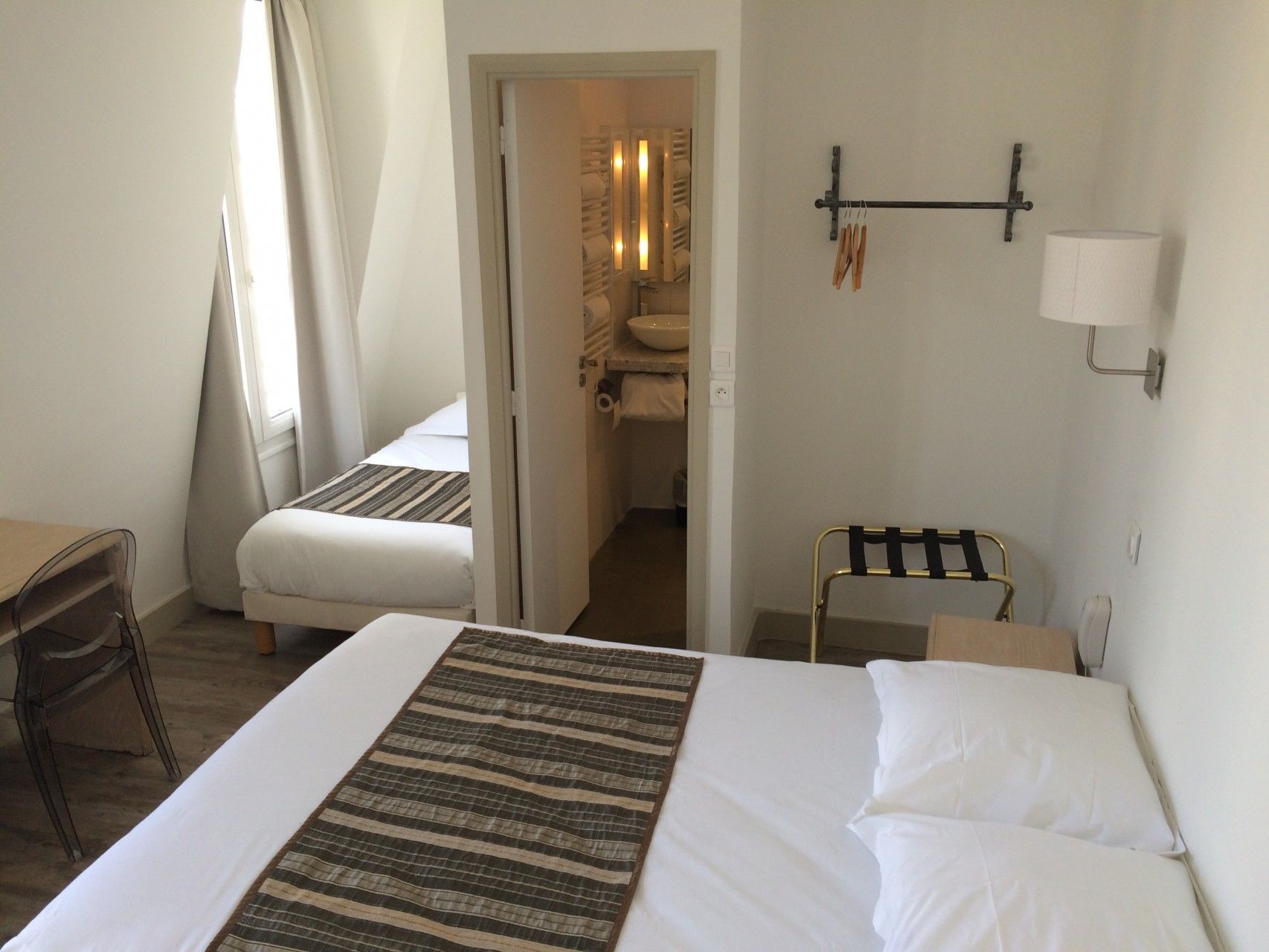 Korner Eiffel Parigi